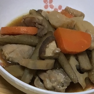 フライパンで☆ごぼうと鶏肉の煮物